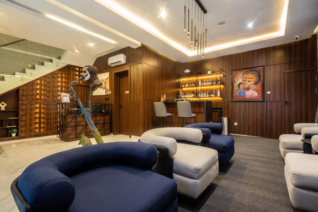 Gallery image 7