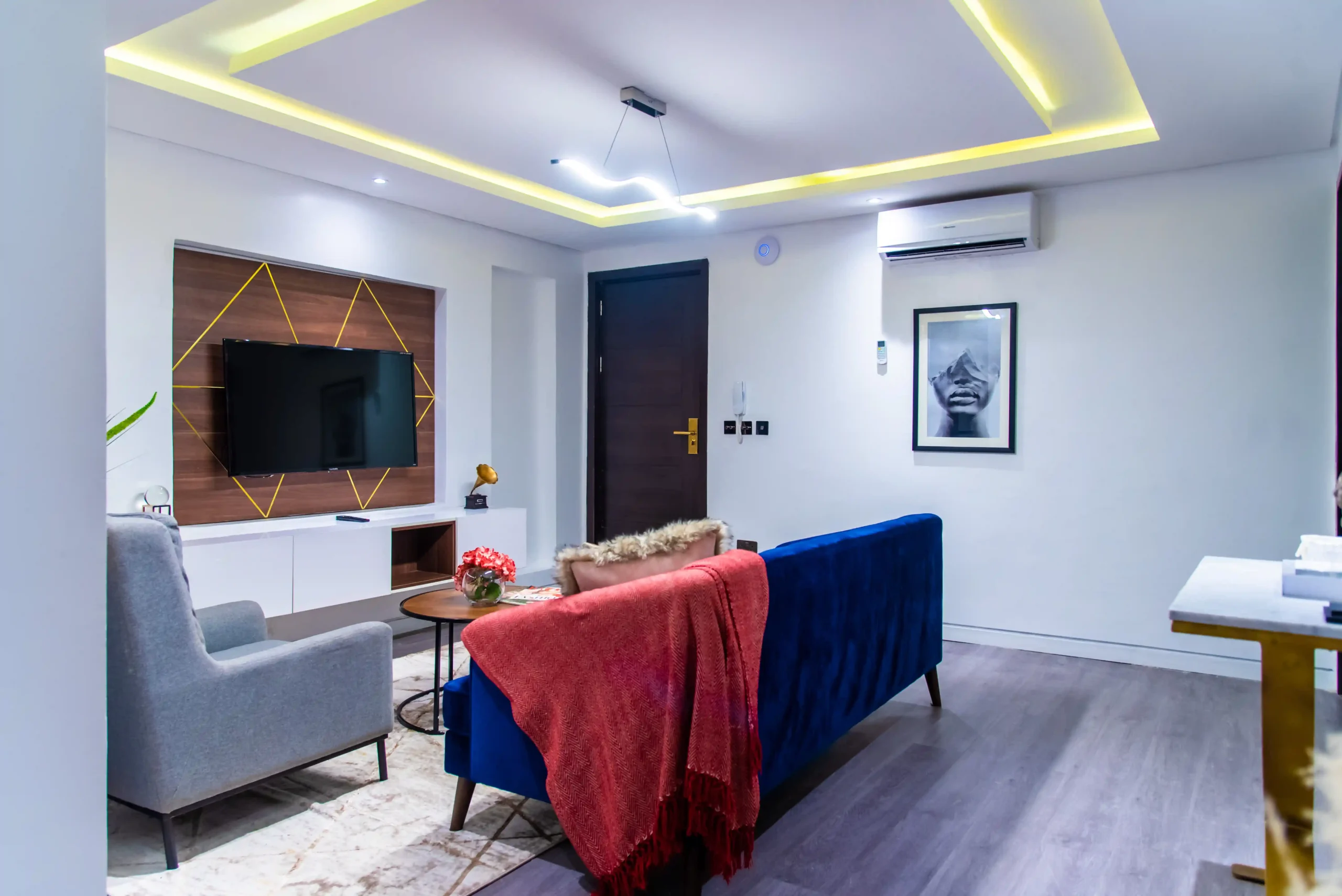 Apartment Gallery Image