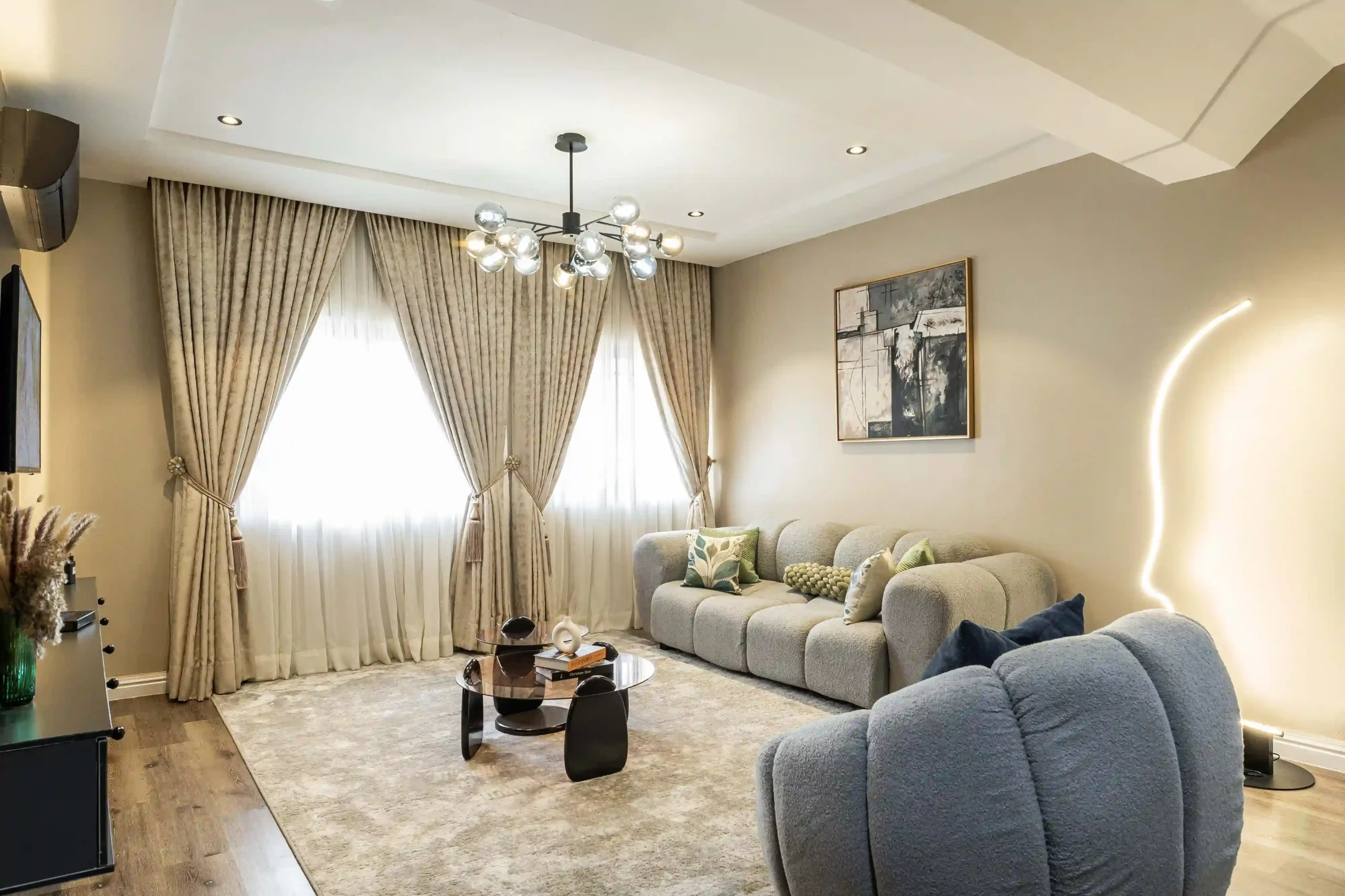 Apartment Gallery Image