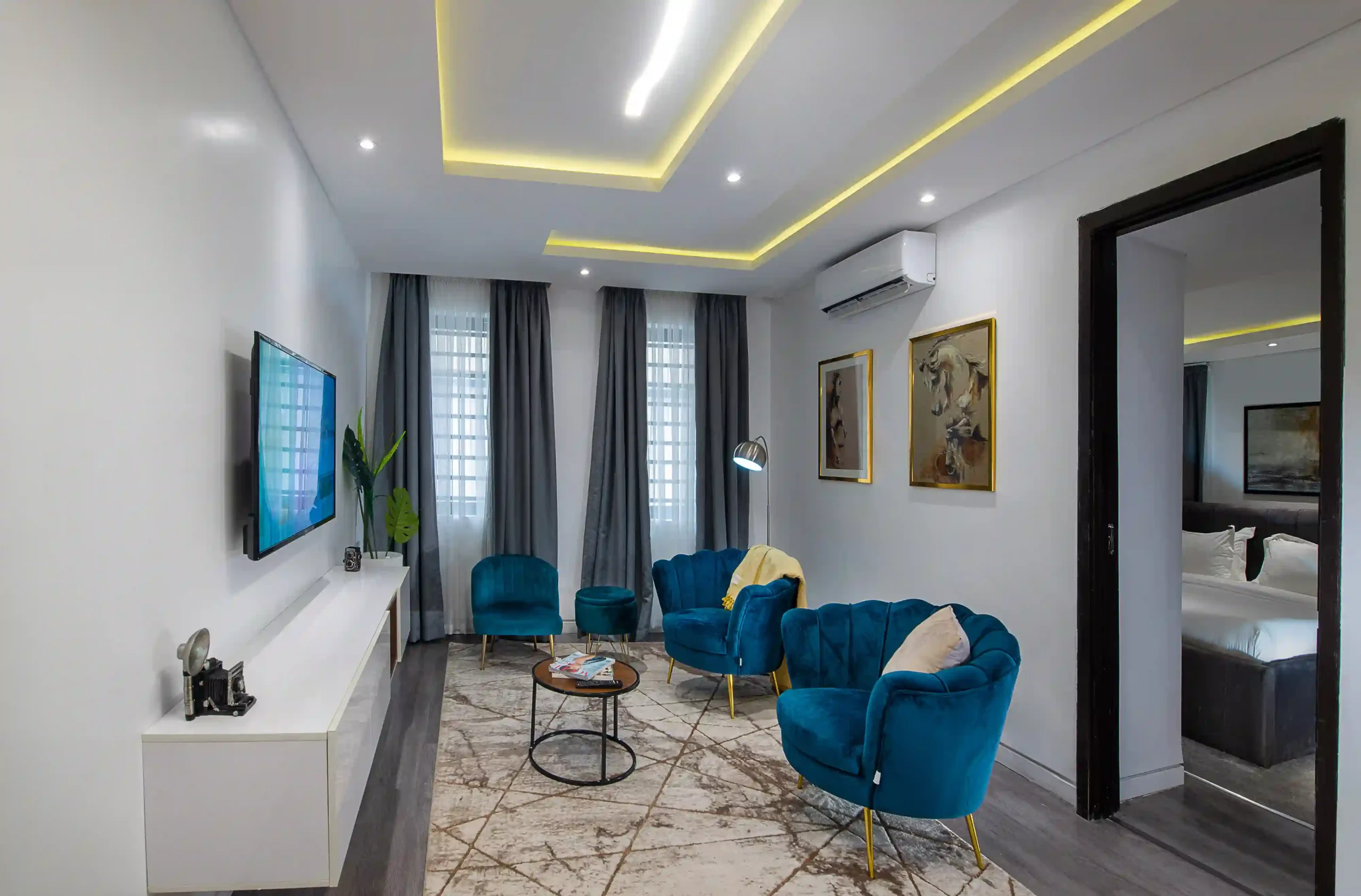 Apartment Gallery Image