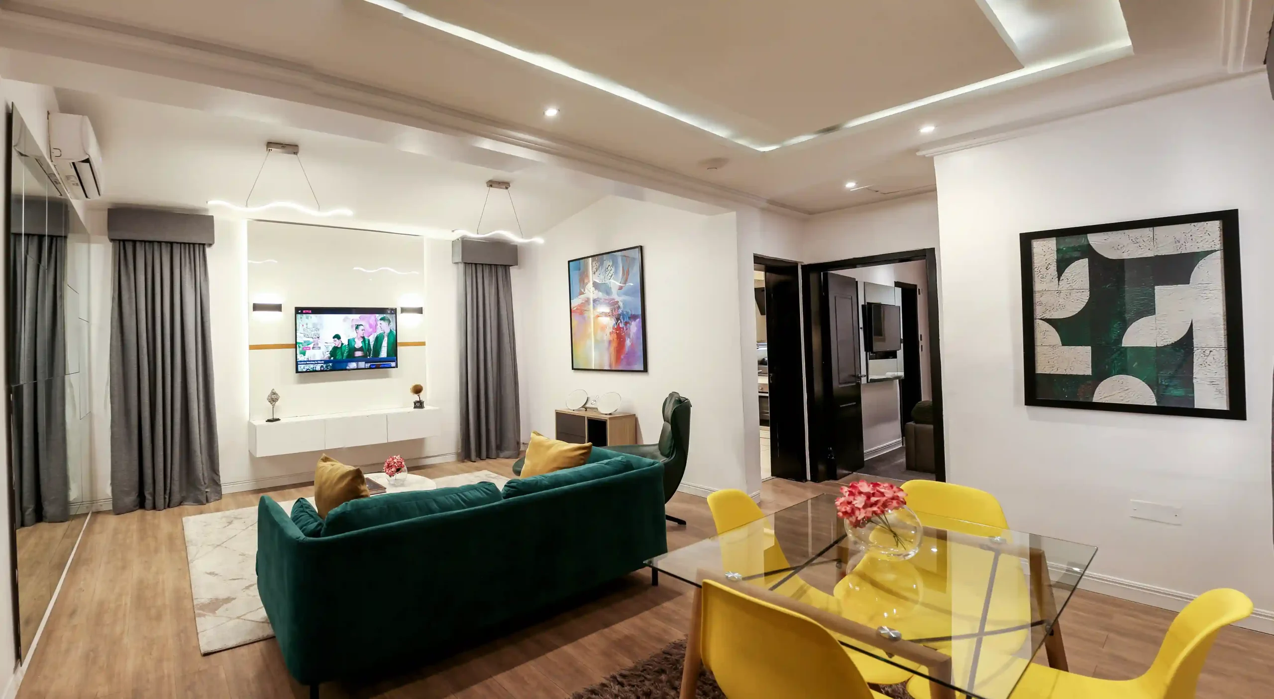 Apartment Gallery Image