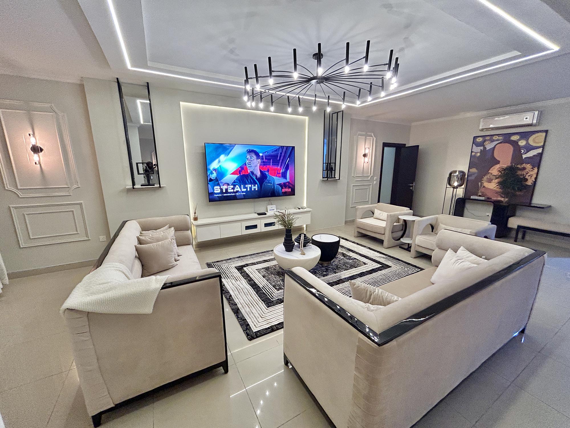 Apartment Hero Image
