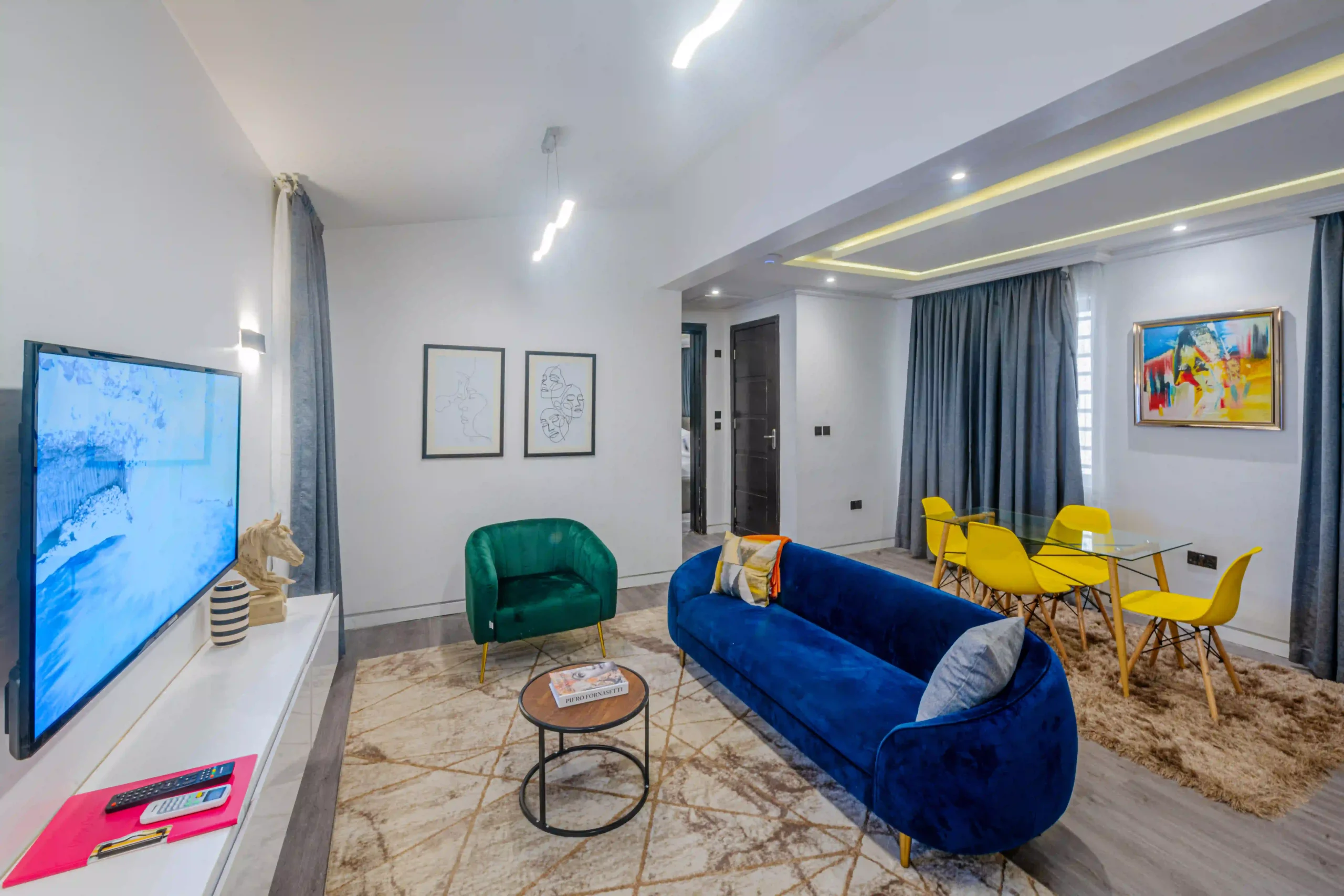 Apartment Hero Image